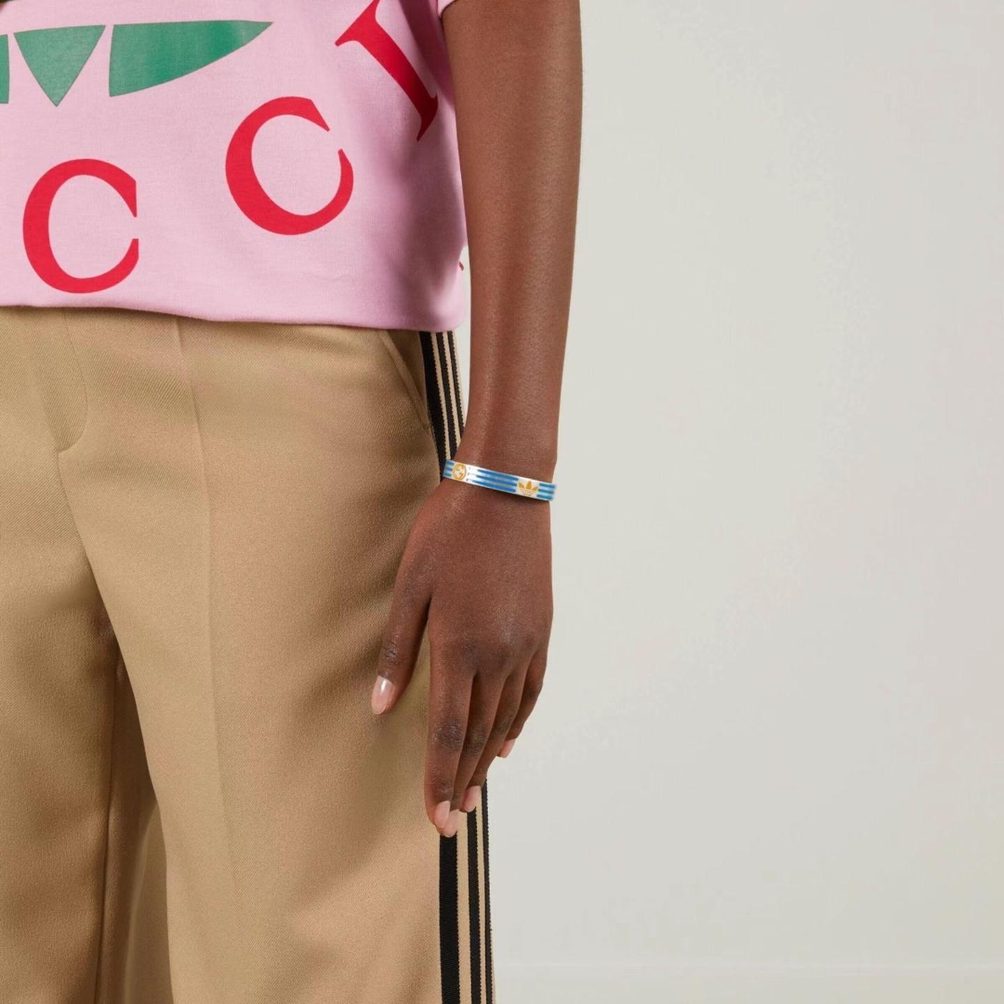 20e1ab148f04b7f23a5b2fefc9060f81_1750690375_5302.jpg 20e1ab148f04b7f23a5b2fefc9060f81_1750690375_5302.jpg