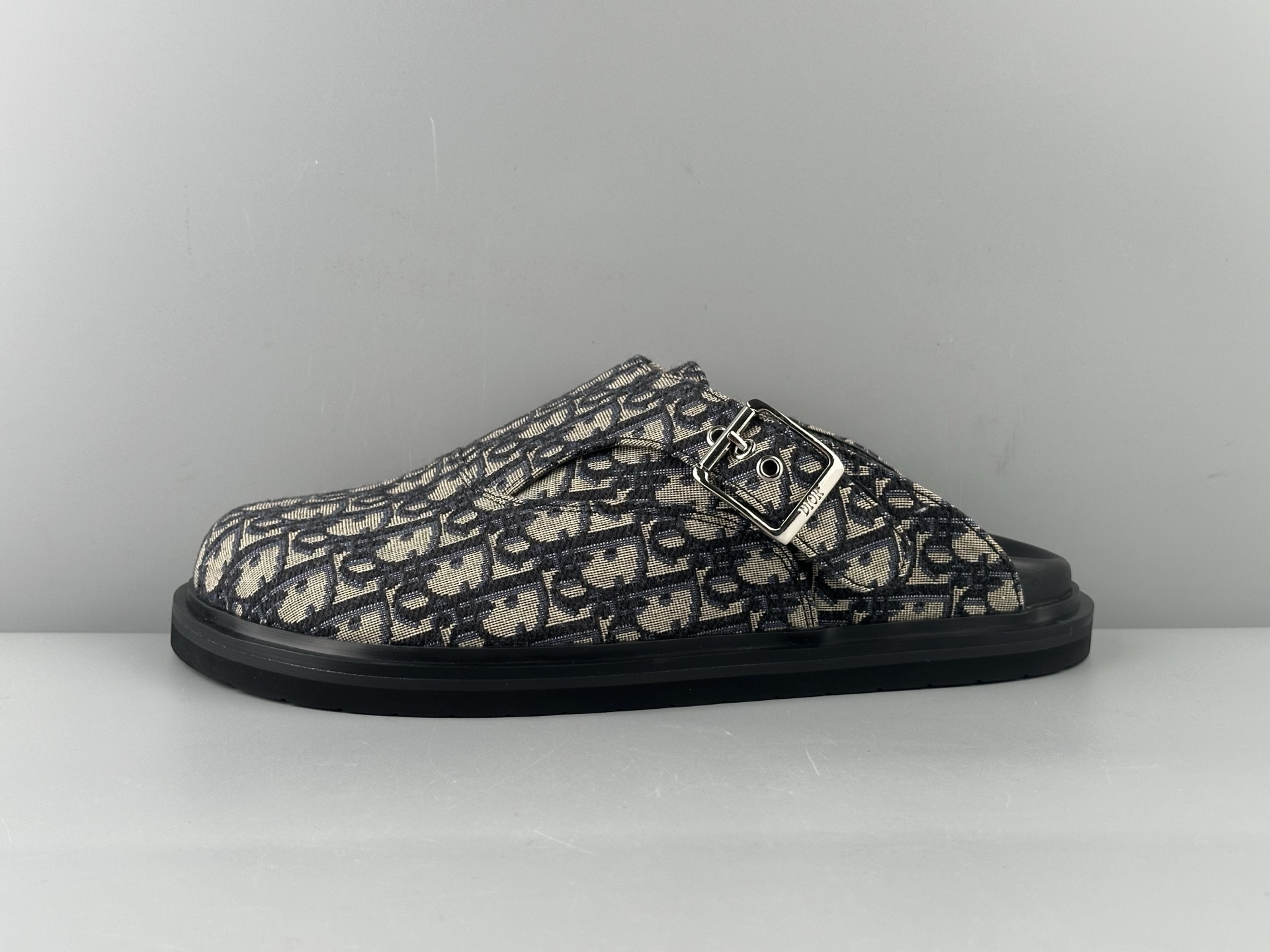 7ec6b56aed64c5e78a1a69162893c940_1751121452_668.jpg 7ec6b56aed64c5e78a1a69162893c940_1751121452_668.jpg