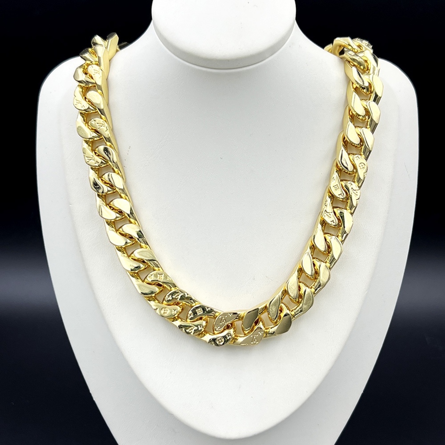 7ec6b56aed64c5e78a1a69162893c940_1751122244_0775.jpg 7ec6b56aed64c5e78a1a69162893c940_1751122244_0775.jpg