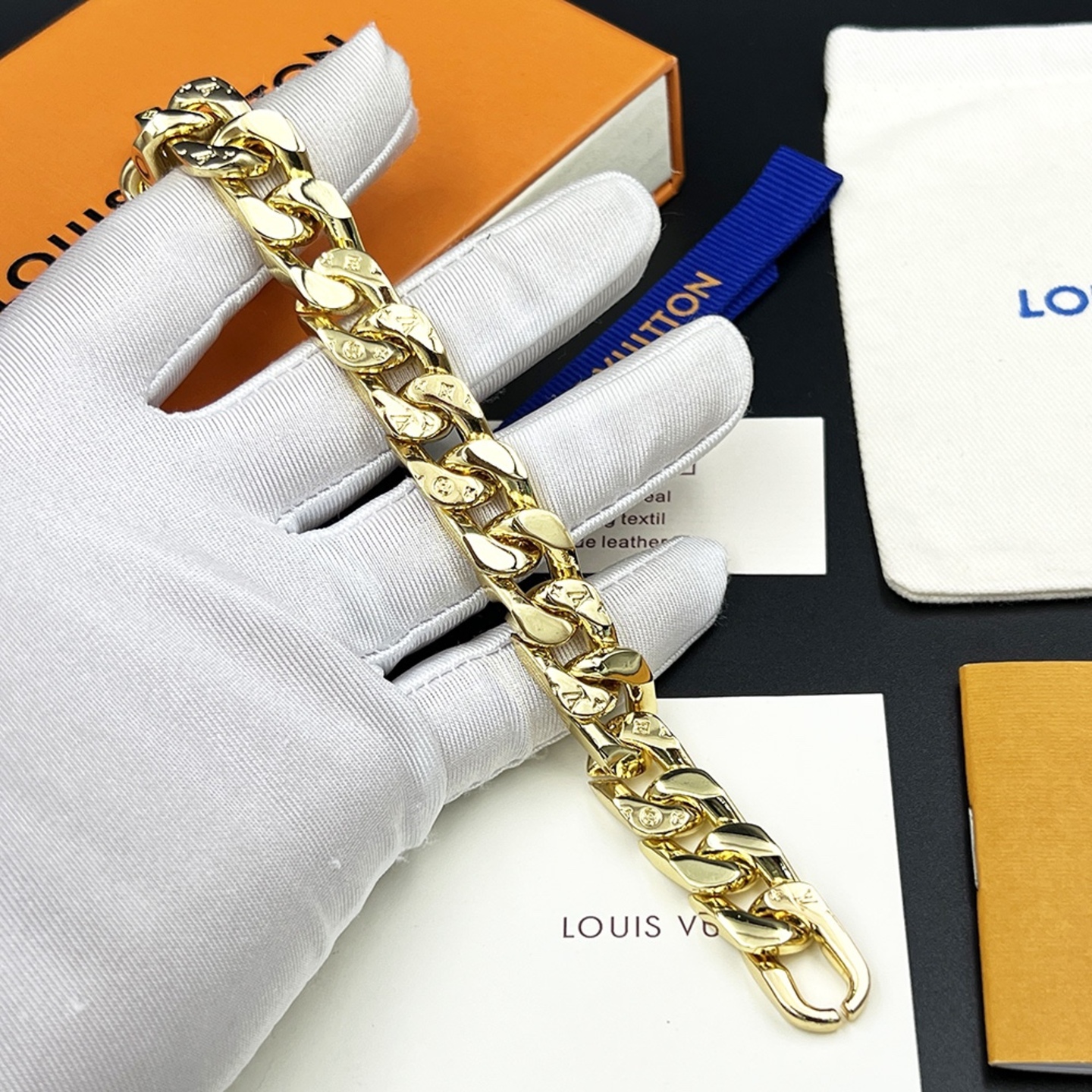 7ec6b56aed64c5e78a1a69162893c940_1751122622_6962.jpg 7ec6b56aed64c5e78a1a69162893c940_1751122622_6962.jpg