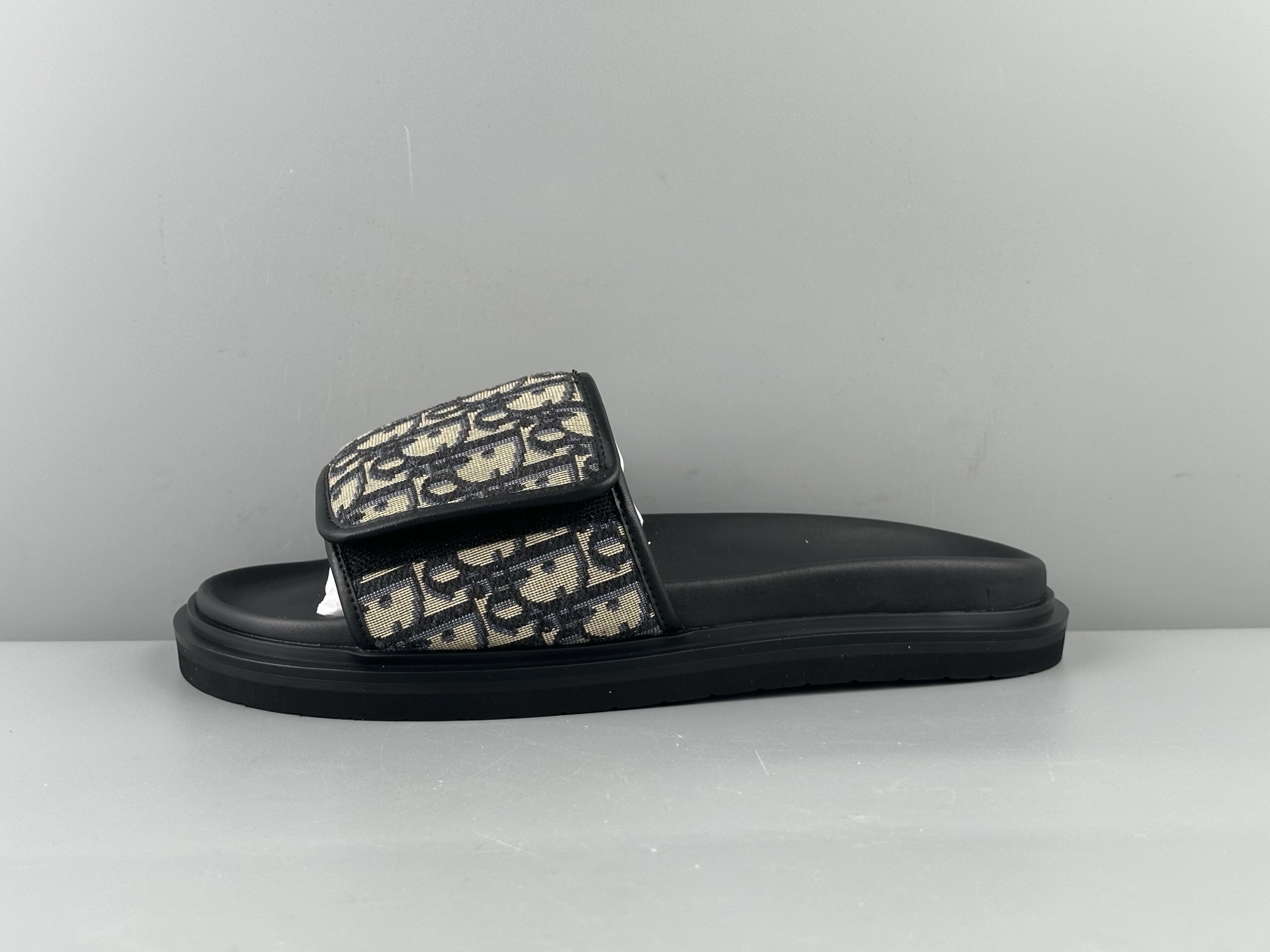 a5dc12ad6080d0194ebd7d8fa8baaf29_1750261047_7647.jpg a5dc12ad6080d0194ebd7d8fa8baaf29_1750261047_7647.jpg