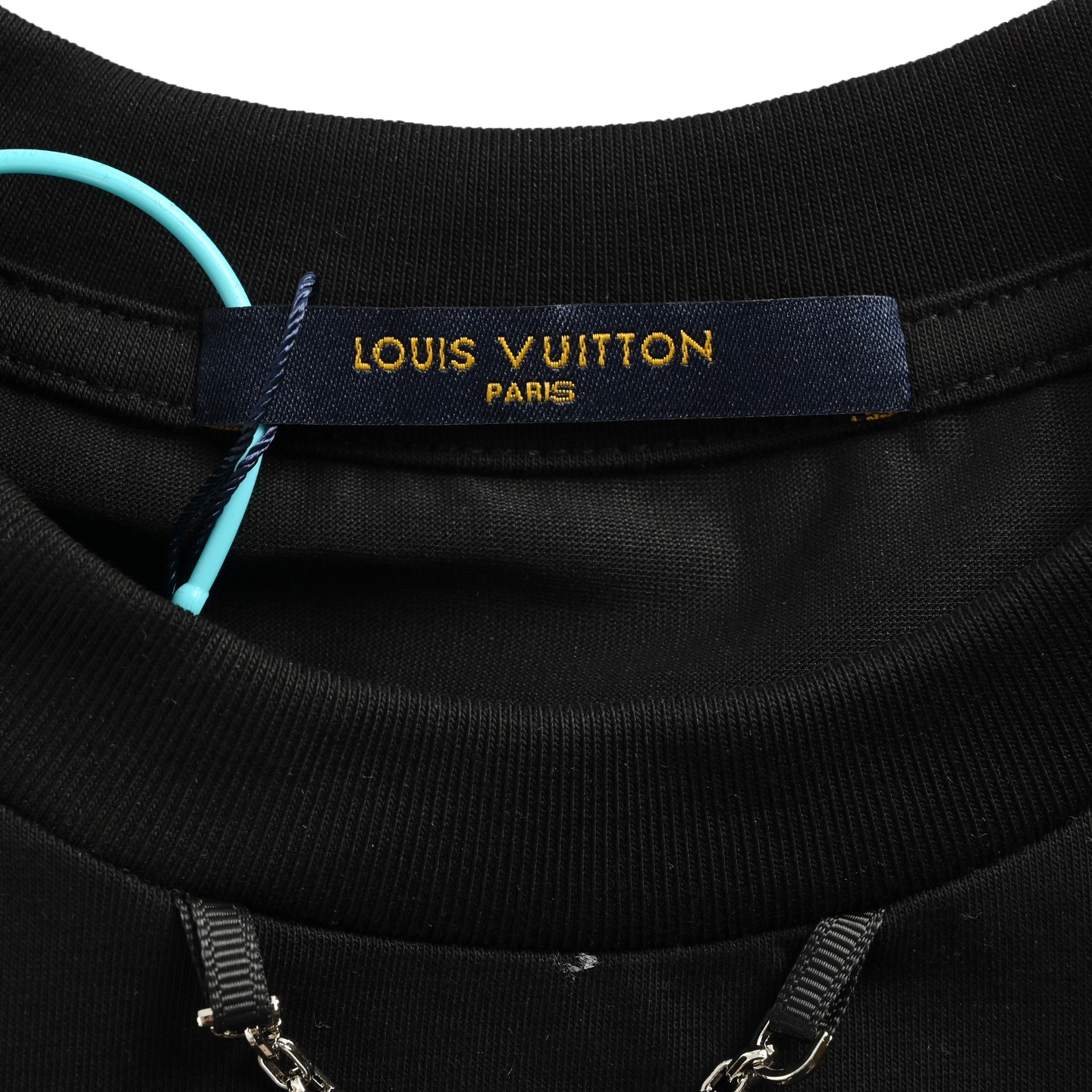 e686b882b4a5c6edffc4ddacbdb64946_1749742055_8036.jpg e686b882b4a5c6edffc4ddacbdb64946_1749742055_8036.jpg