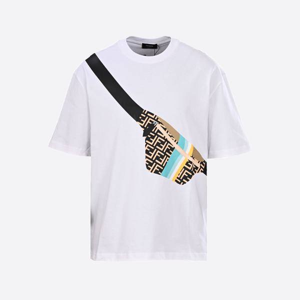 フェンディ チェストバッグプリント 半袖Tシャツ