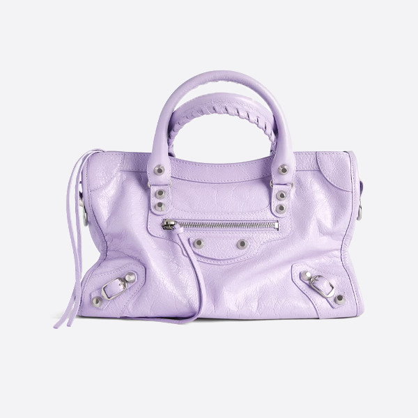 バレンシアガの新作モーターサイクルバッグ 7977892AA9S5306