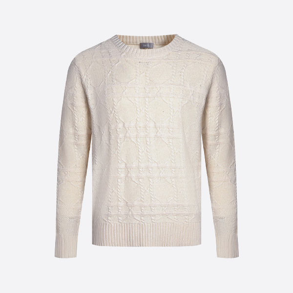 ディオールのカシミアチェックニットセーター