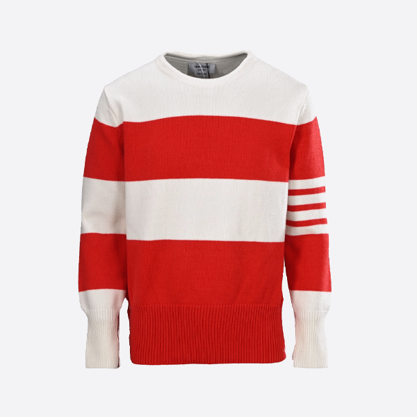 トム・ブラウンのサイドスリット入りレッドストライプクルーネックセーター