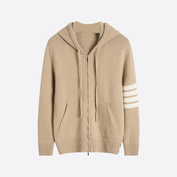 トム・ブラウンの4BARセイルボートフードジャケット